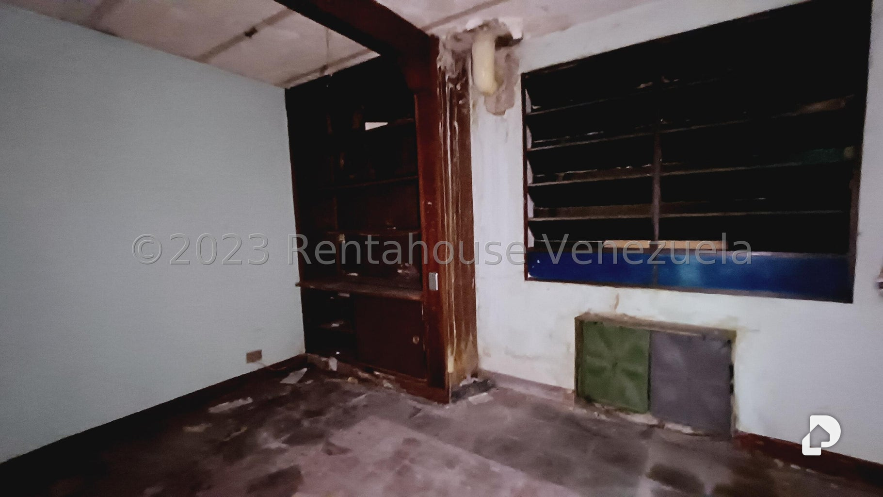 Edificio en Parroquia La Candelaria, Caracas – 27