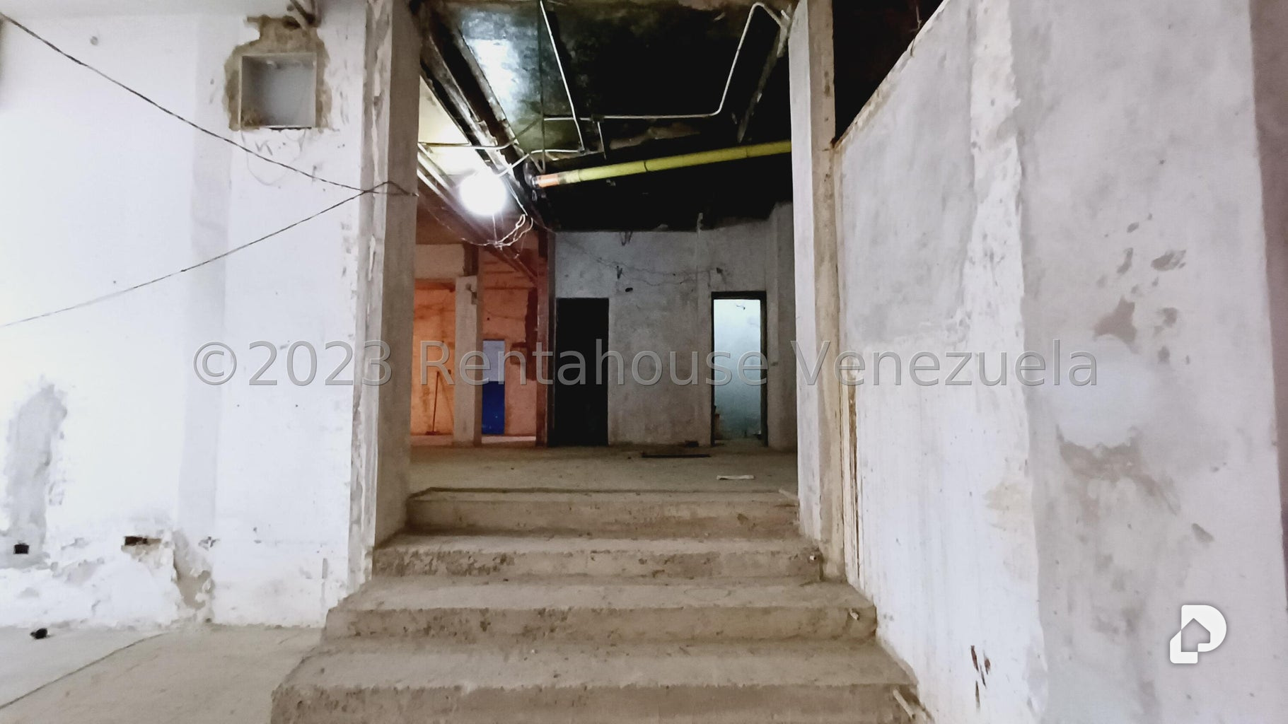 Edificio en Parroquia La Candelaria, Caracas – 12