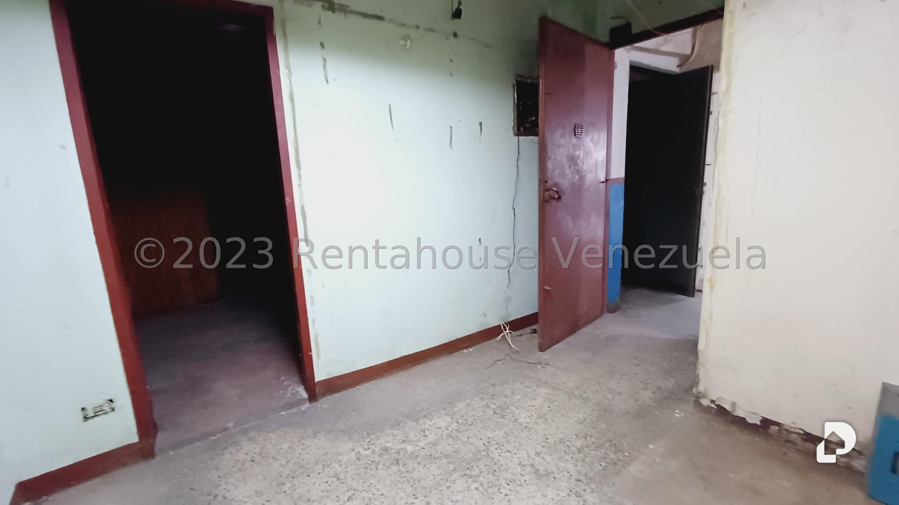 Edificio en Parroquia La Candelaria, Caracas – 25