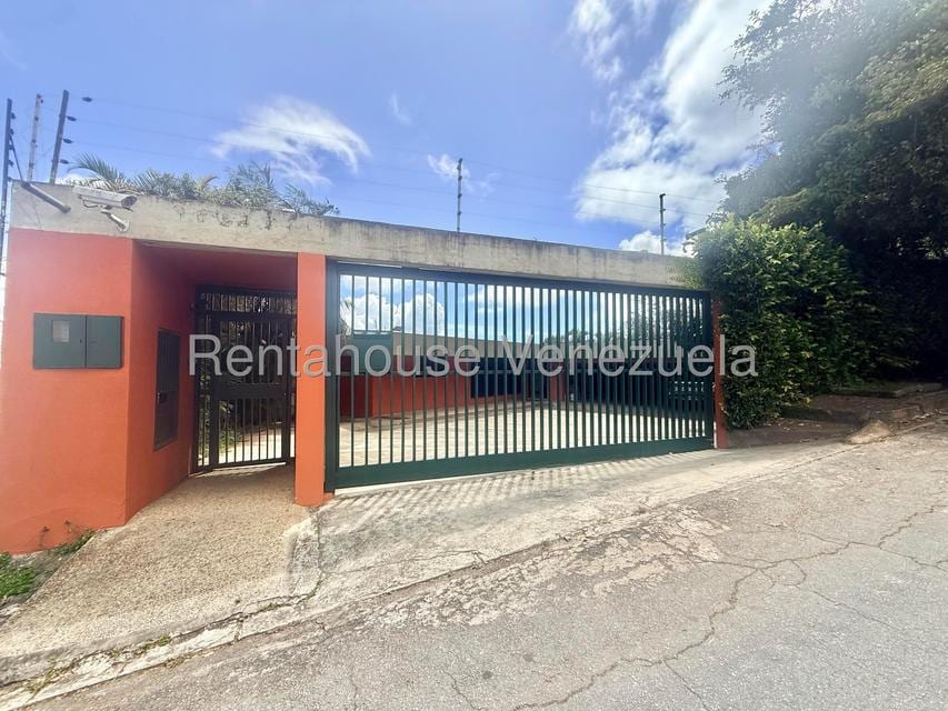 Casa en La Lagunita, Caracas - 1