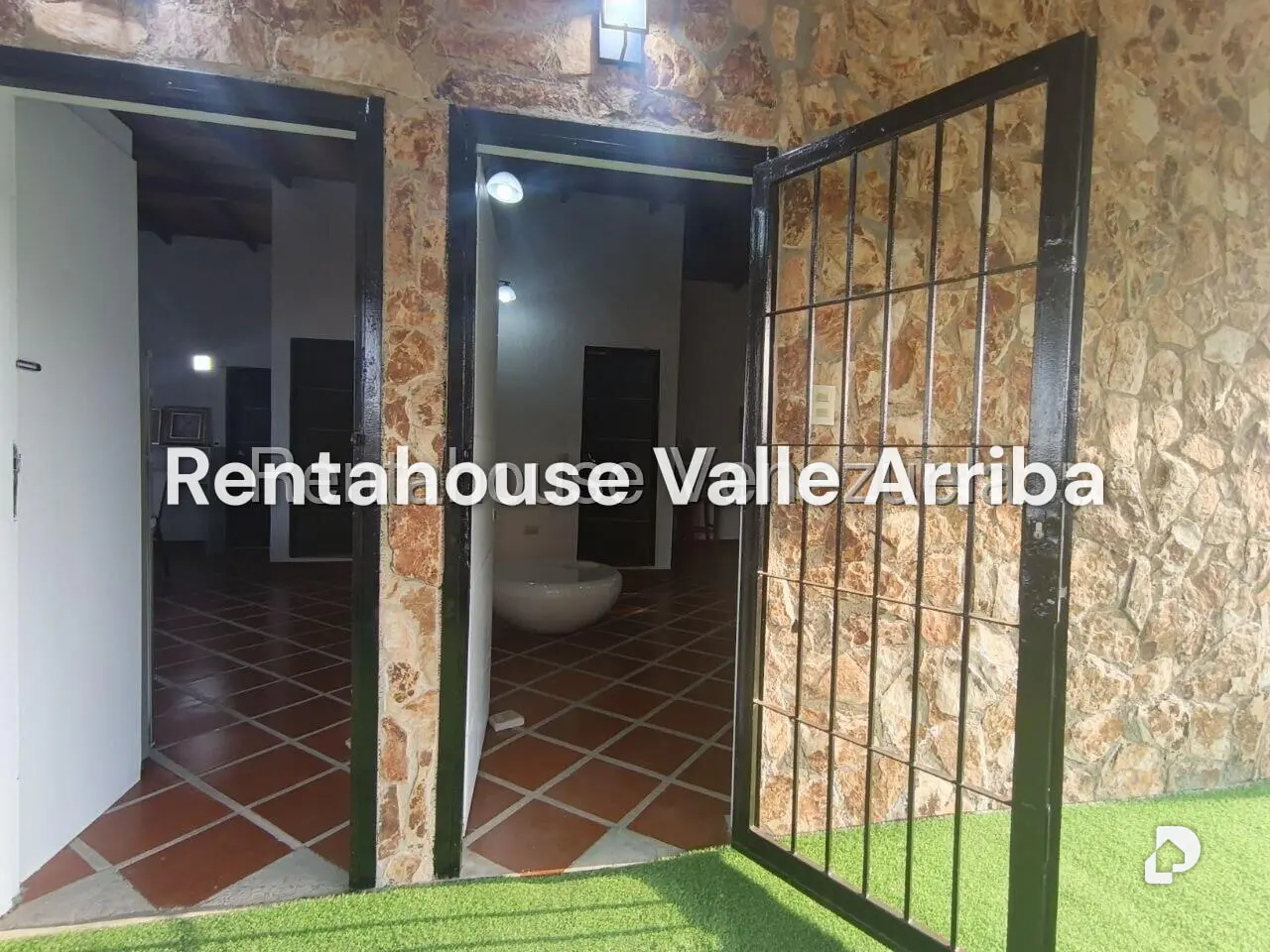 Apartamento en Bosques de La Lagunita, Caracas – 8