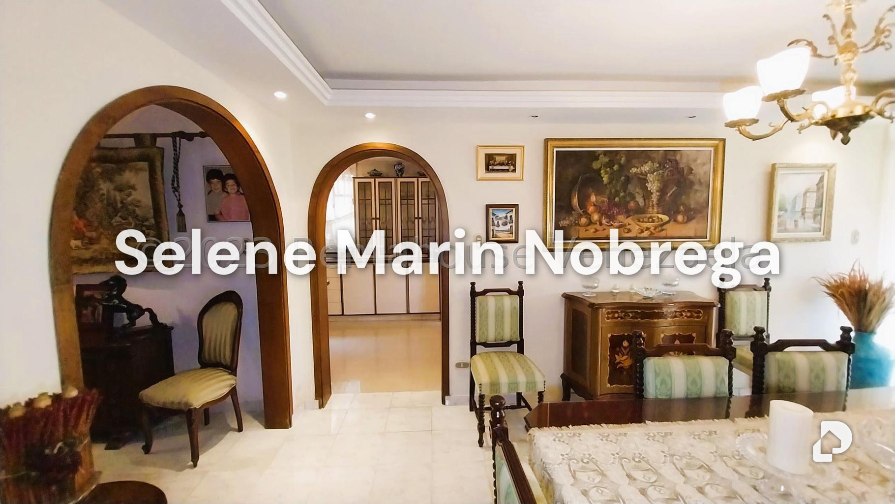 Casa en Alto Prado, Caracas – 30