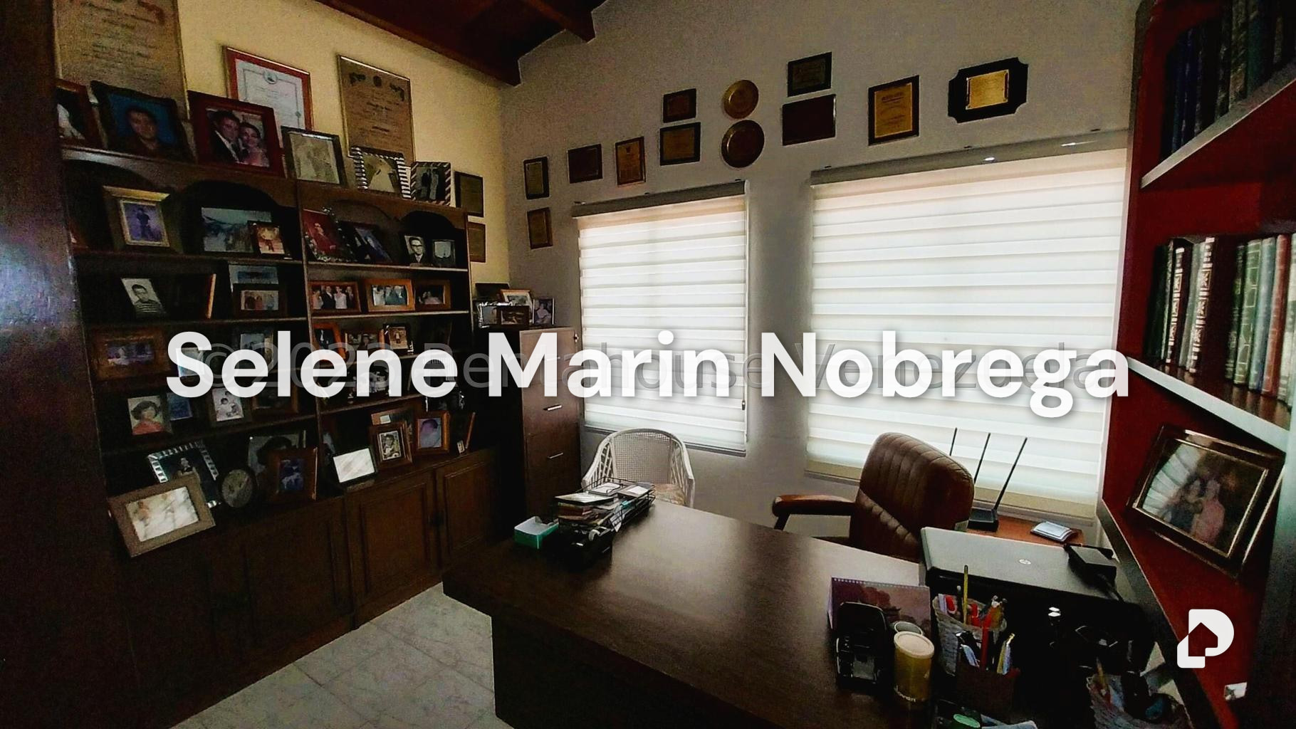 Casa en Alto Prado, Caracas – 18