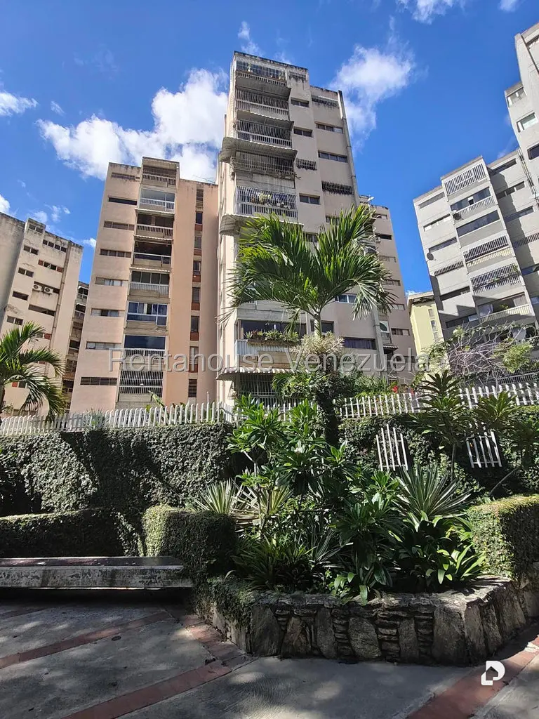 Apartment in El Cafetal, Caracas – 1