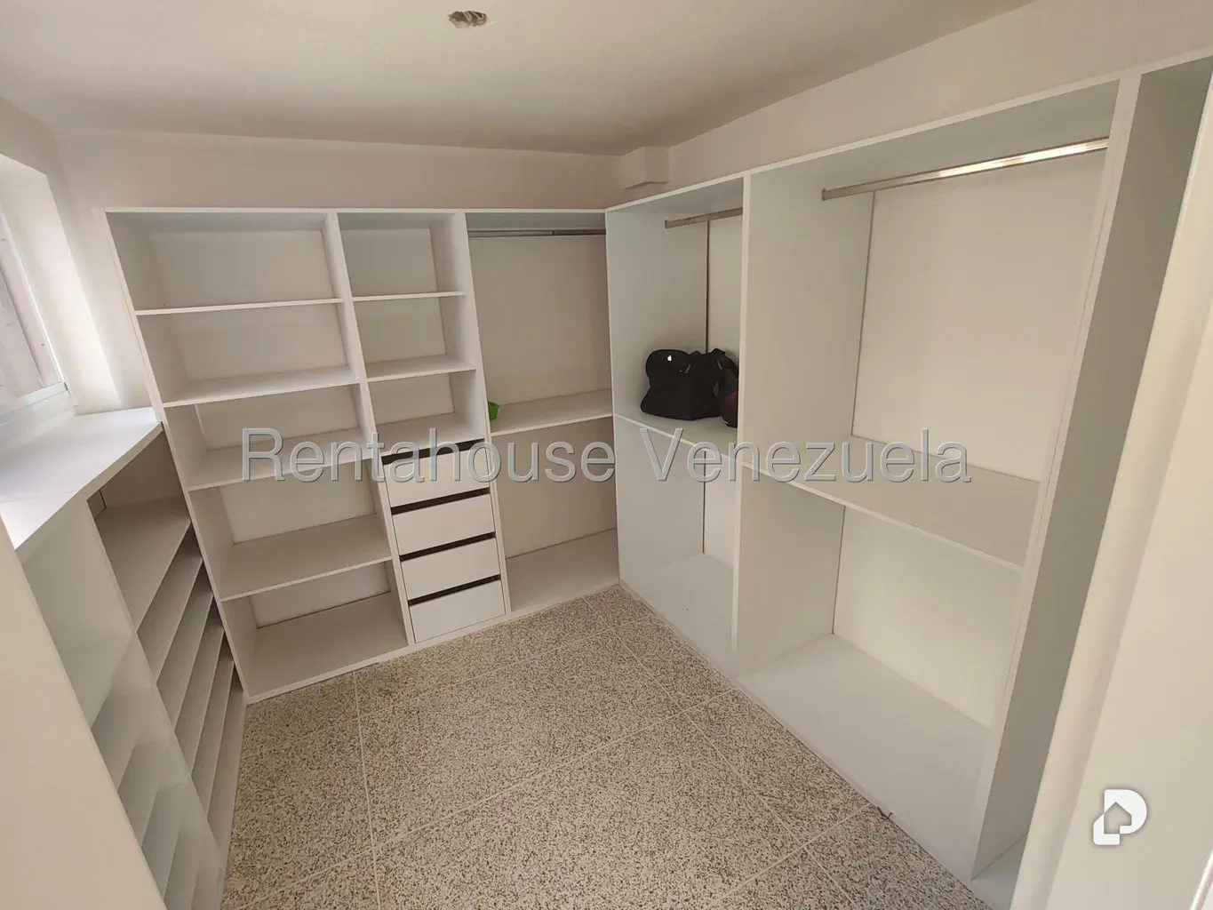 Apartment in El Cafetal, Caracas – 26