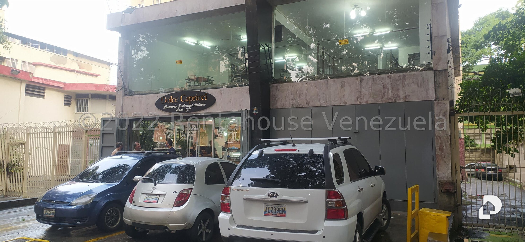 Local comercial en Los Chaguaramos, Caracas – 1