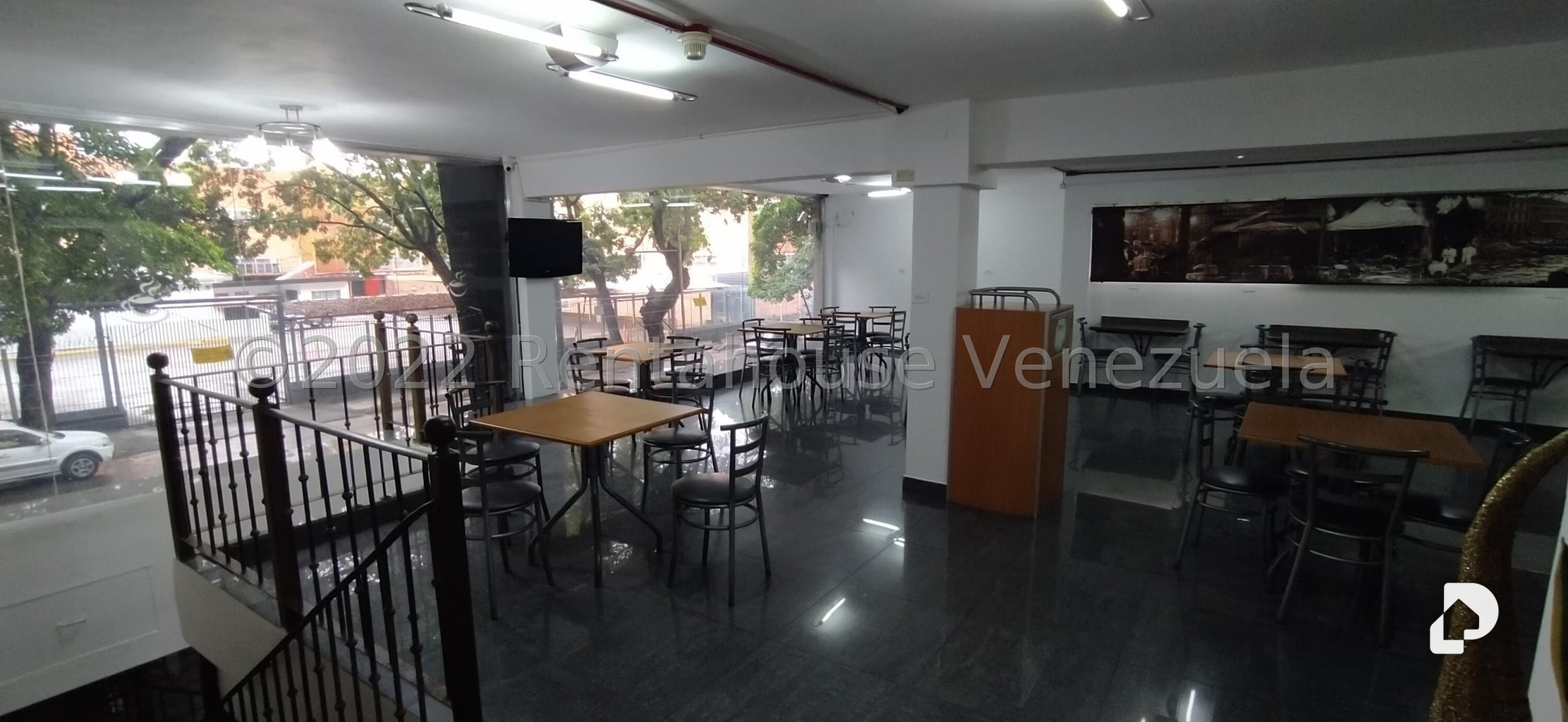 Local comercial en Los Chaguaramos, Caracas – 14