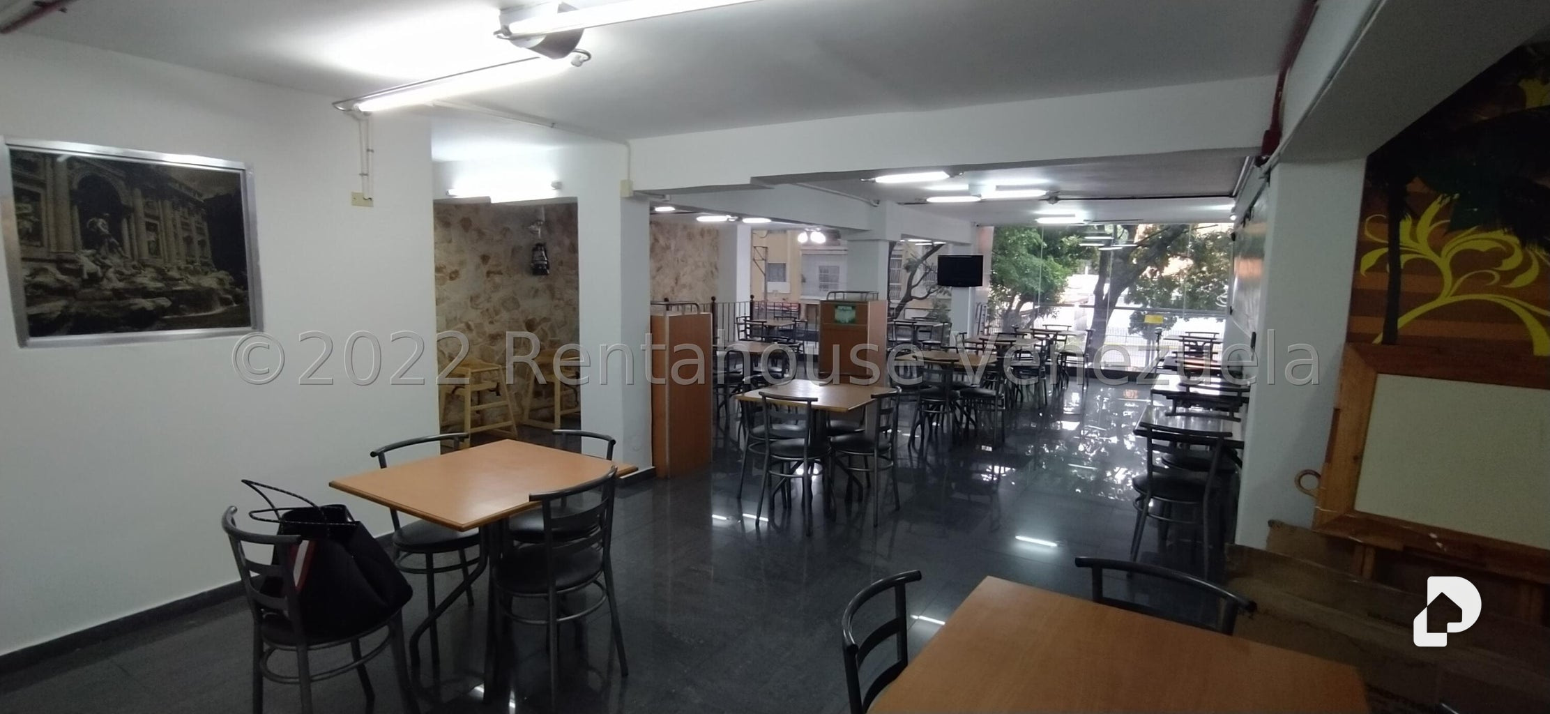 Local comercial en Los Chaguaramos, Caracas – 15