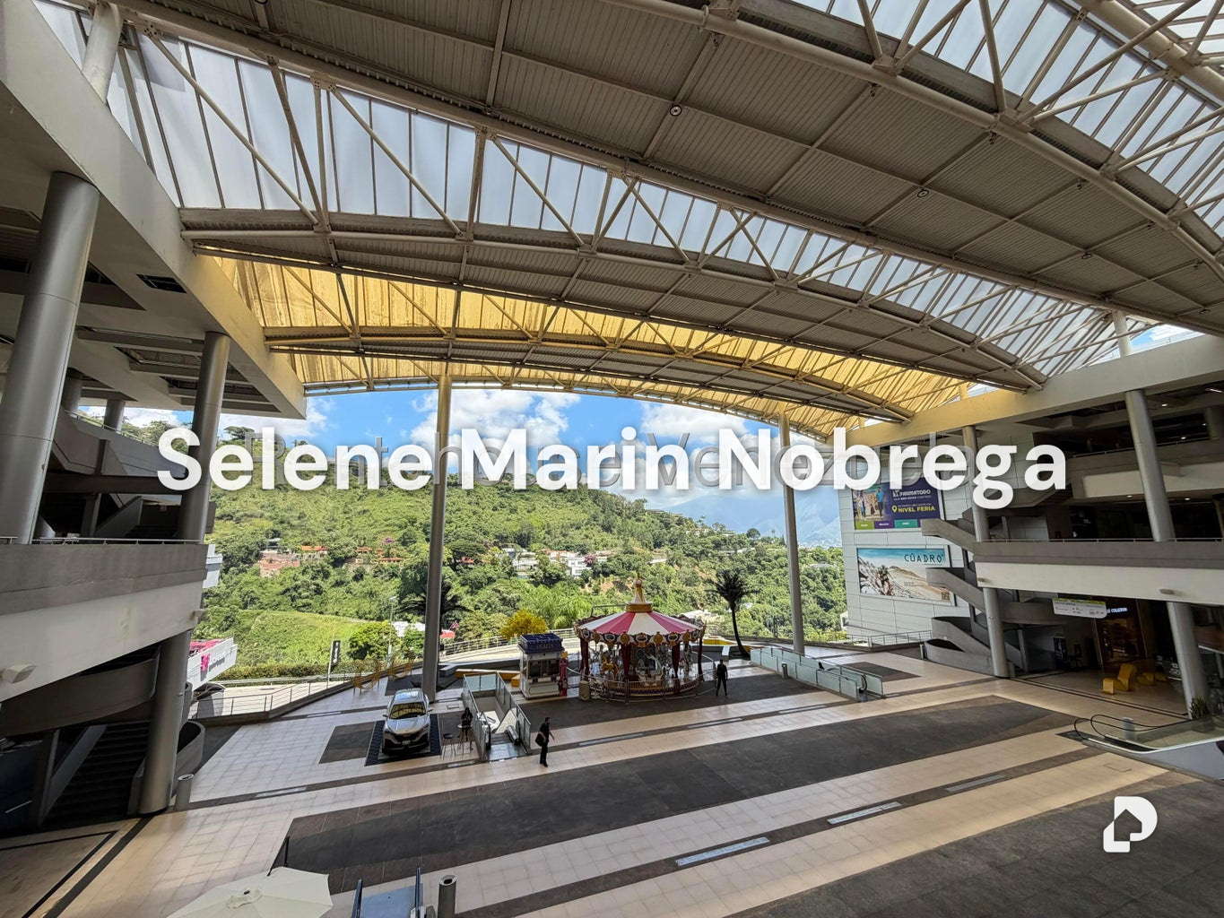 Local comercial en Cerro Verde, Caracas – 10