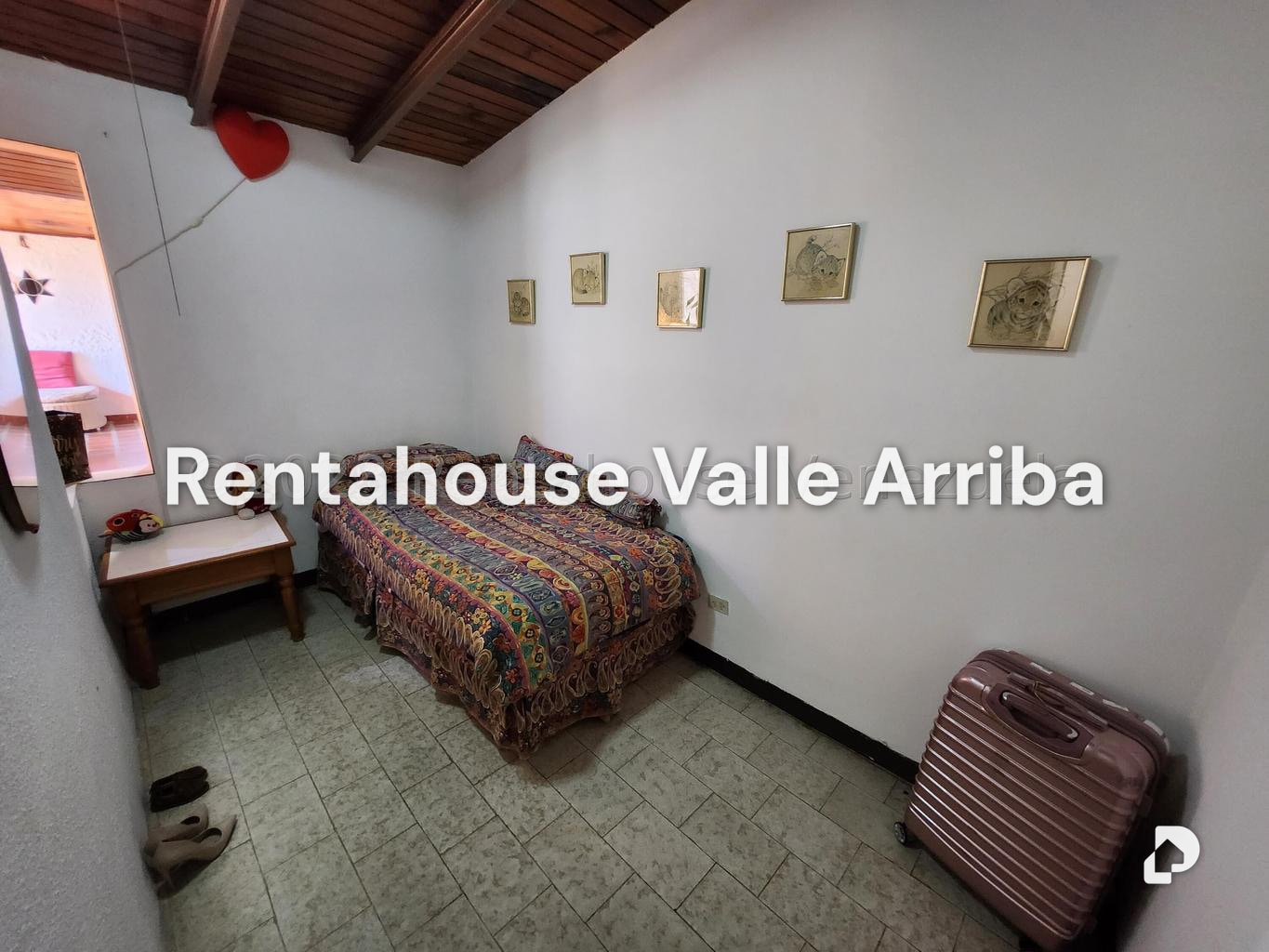 Casa en Colinas de La California, Caracas – 29