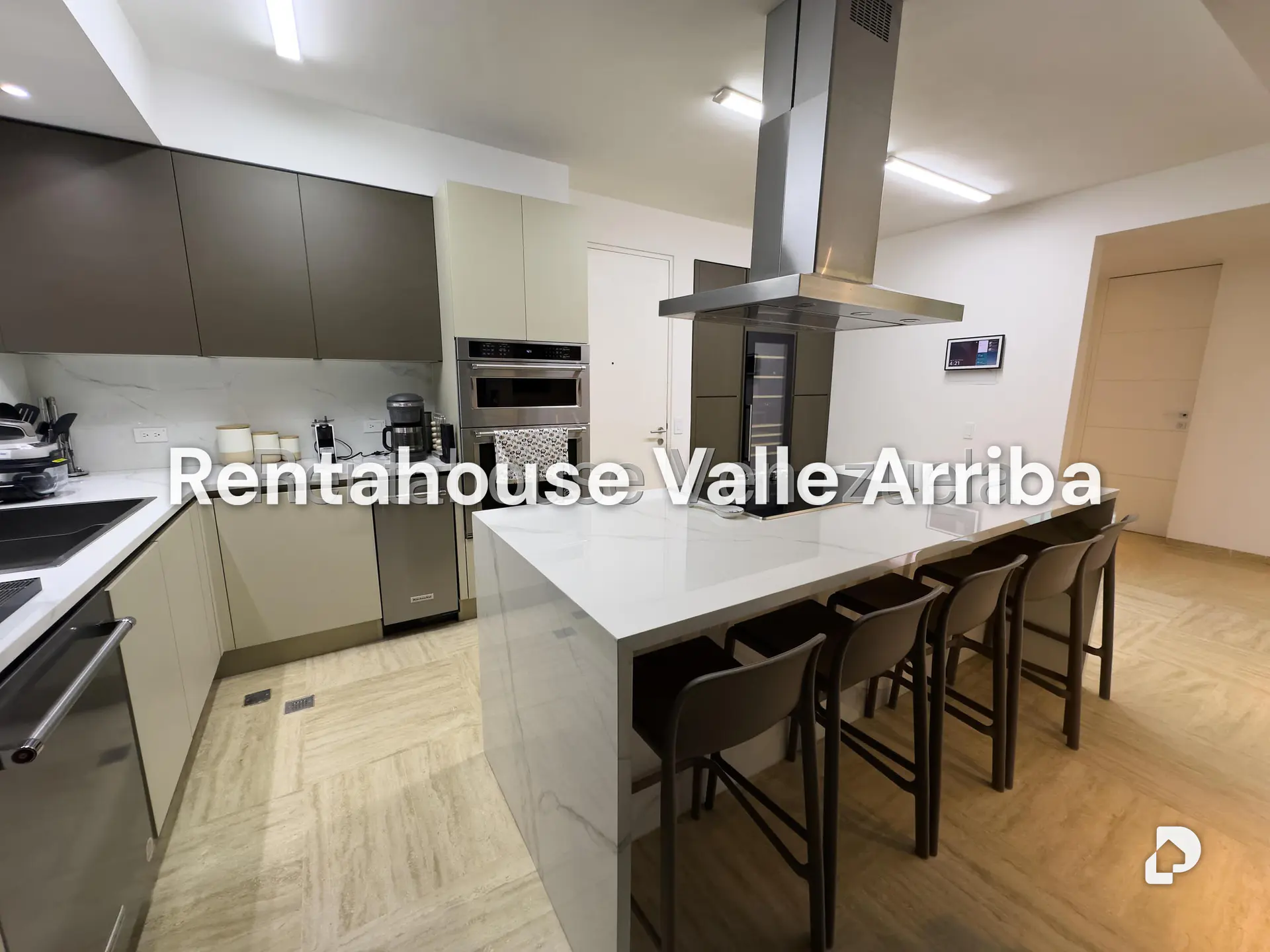 Apartamento en Campo Alegre, Caracas – 12