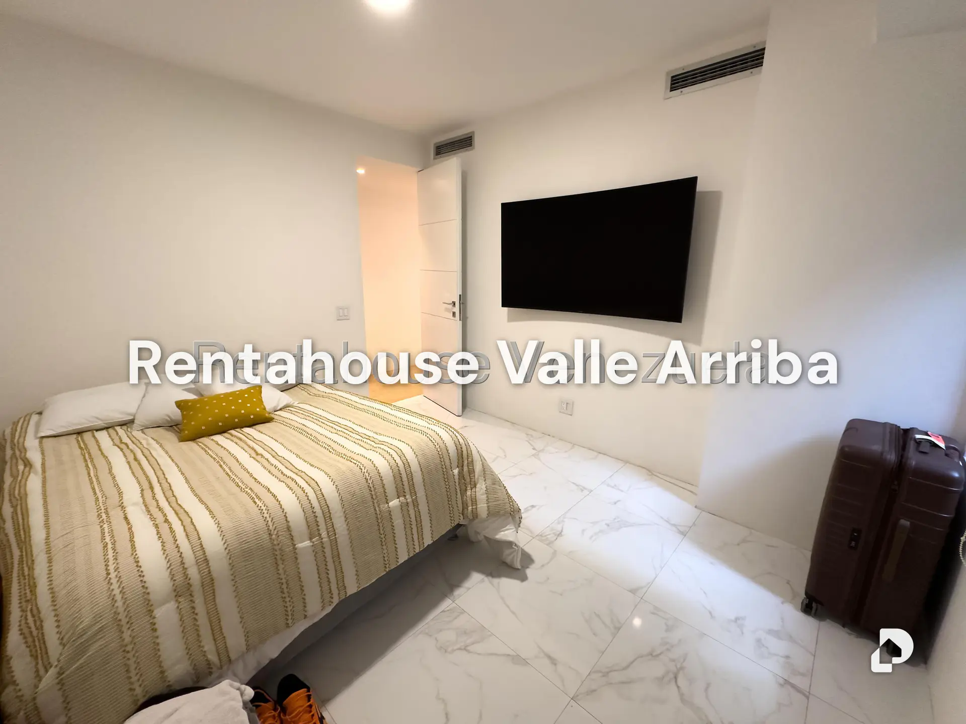 Apartamento en Campo Alegre, Caracas – 24