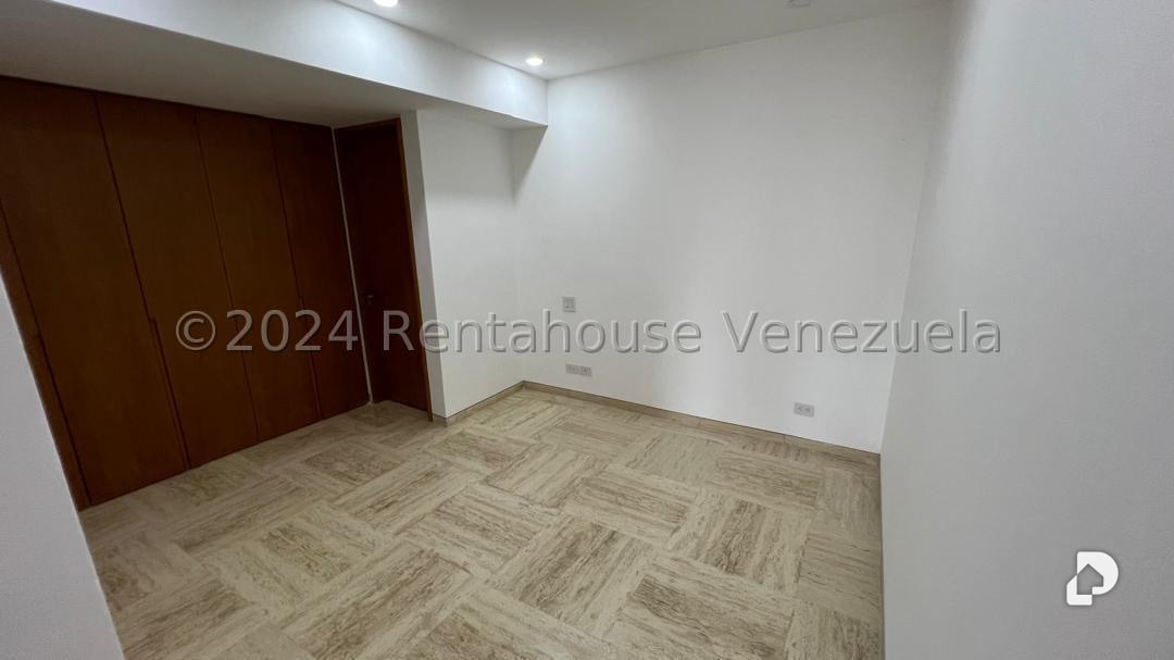 Apartamento en Las Mercedes, Caracas – 15