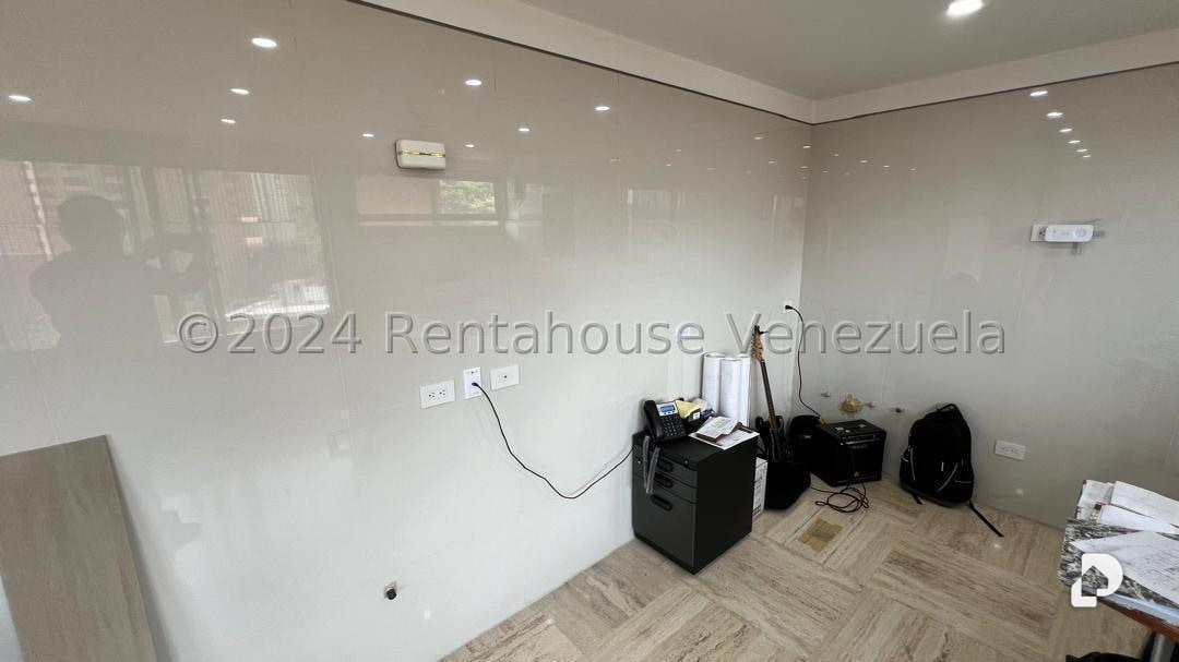Apartamento en Las Mercedes, Caracas – 6