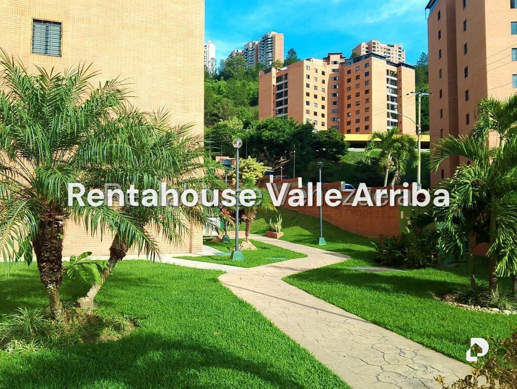 Apartamento en Colinas de La Tahona, Caracas – 2