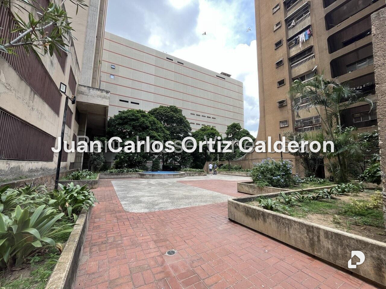 Apartamento en El Paraíso, Caracas – 30