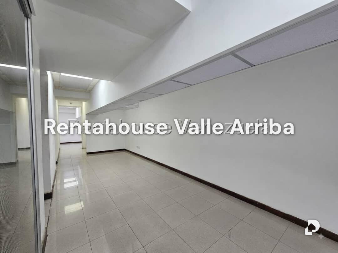 Local comercial en Las Mercedes, Caracas – 25