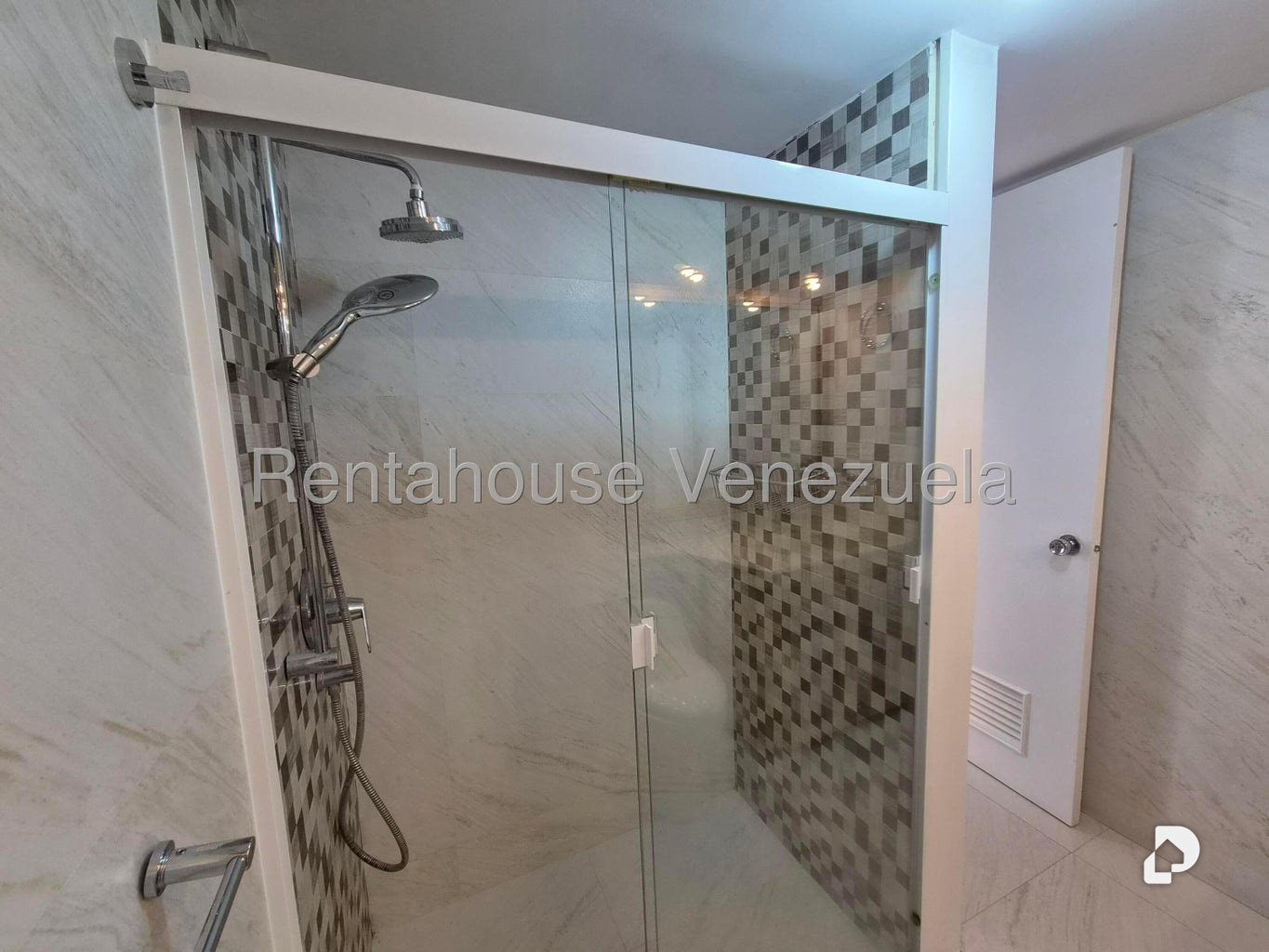 Apartamento en Manzanares, Caracas – 15