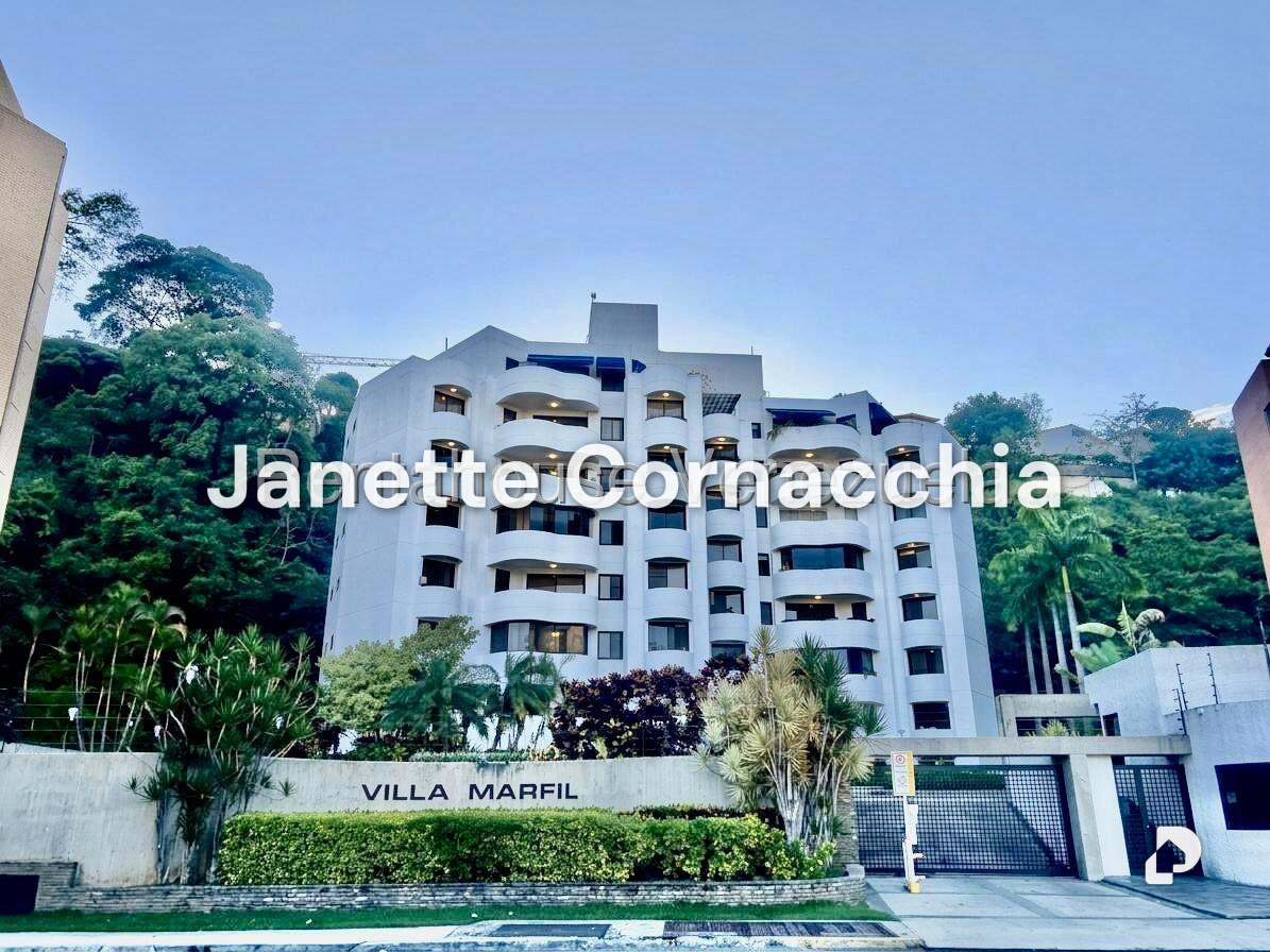 Apartamento en Colinas de Valle Arriba, Caracas – 1