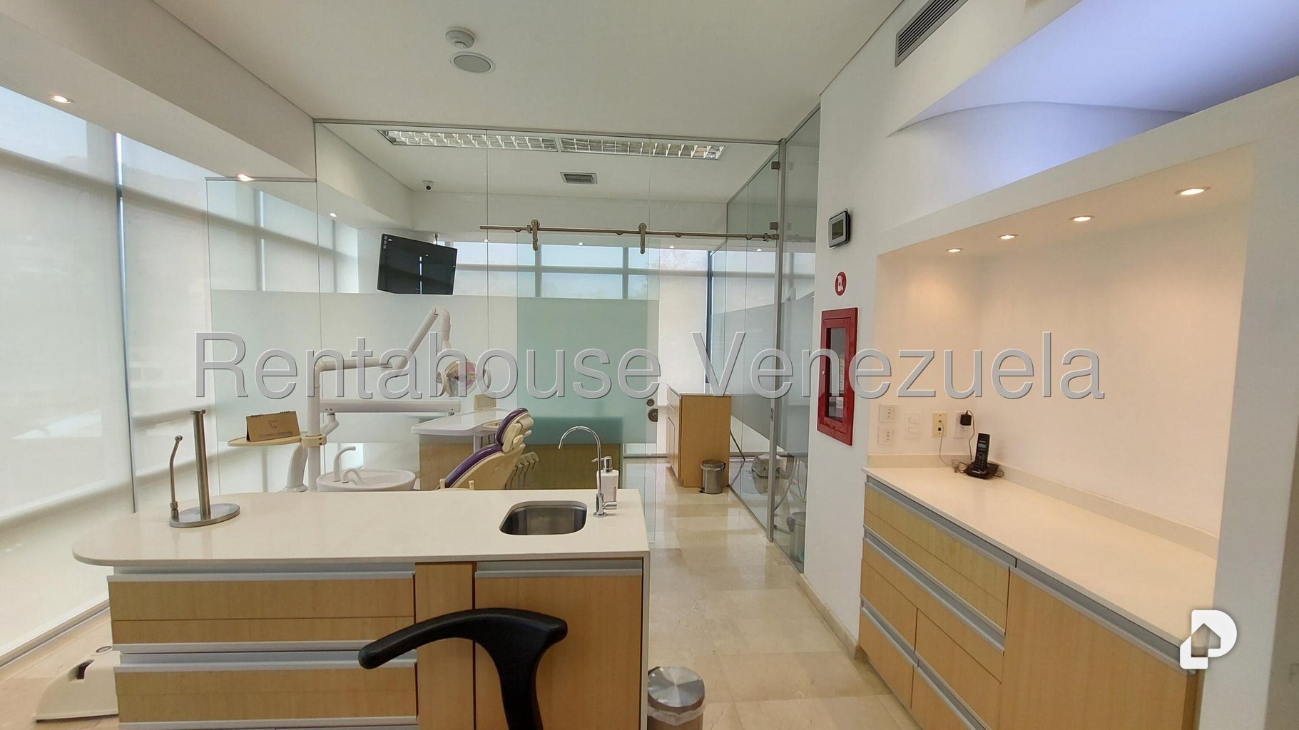 Local comercial en La Trinidad, Caracas – 7