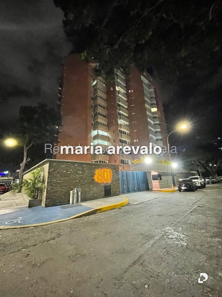 Apartamento en El Rosal, Caracas – 30