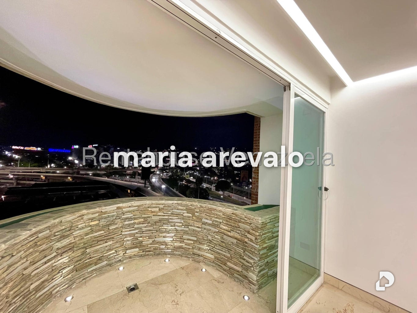 Apartamento en El Rosal, Caracas – 7