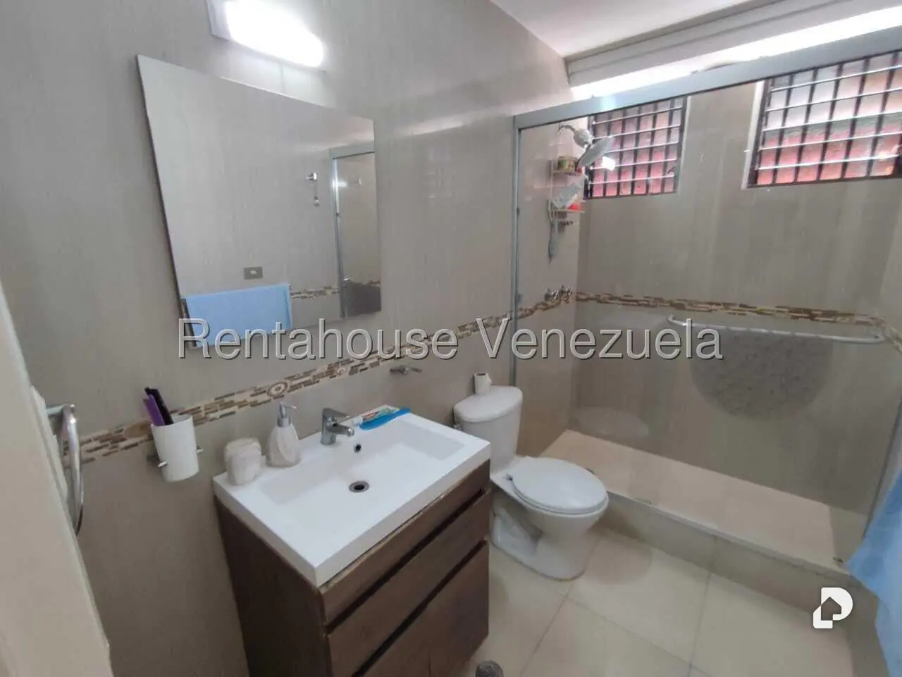Apartamento en Los Naranjos de las Mercedes, Caracas