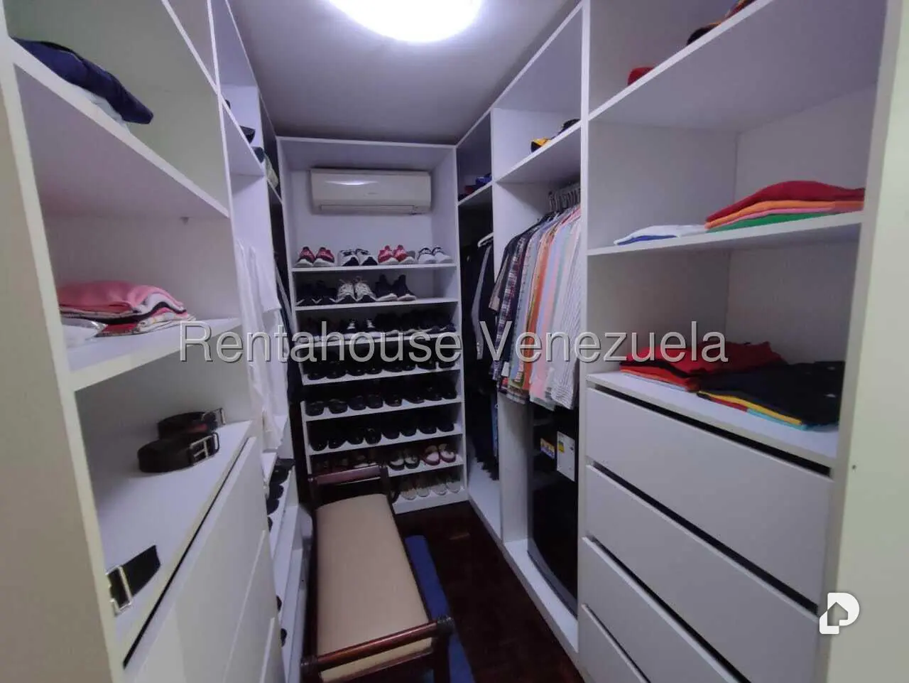 Apartamento en Los Naranjos de las Mercedes, Caracas