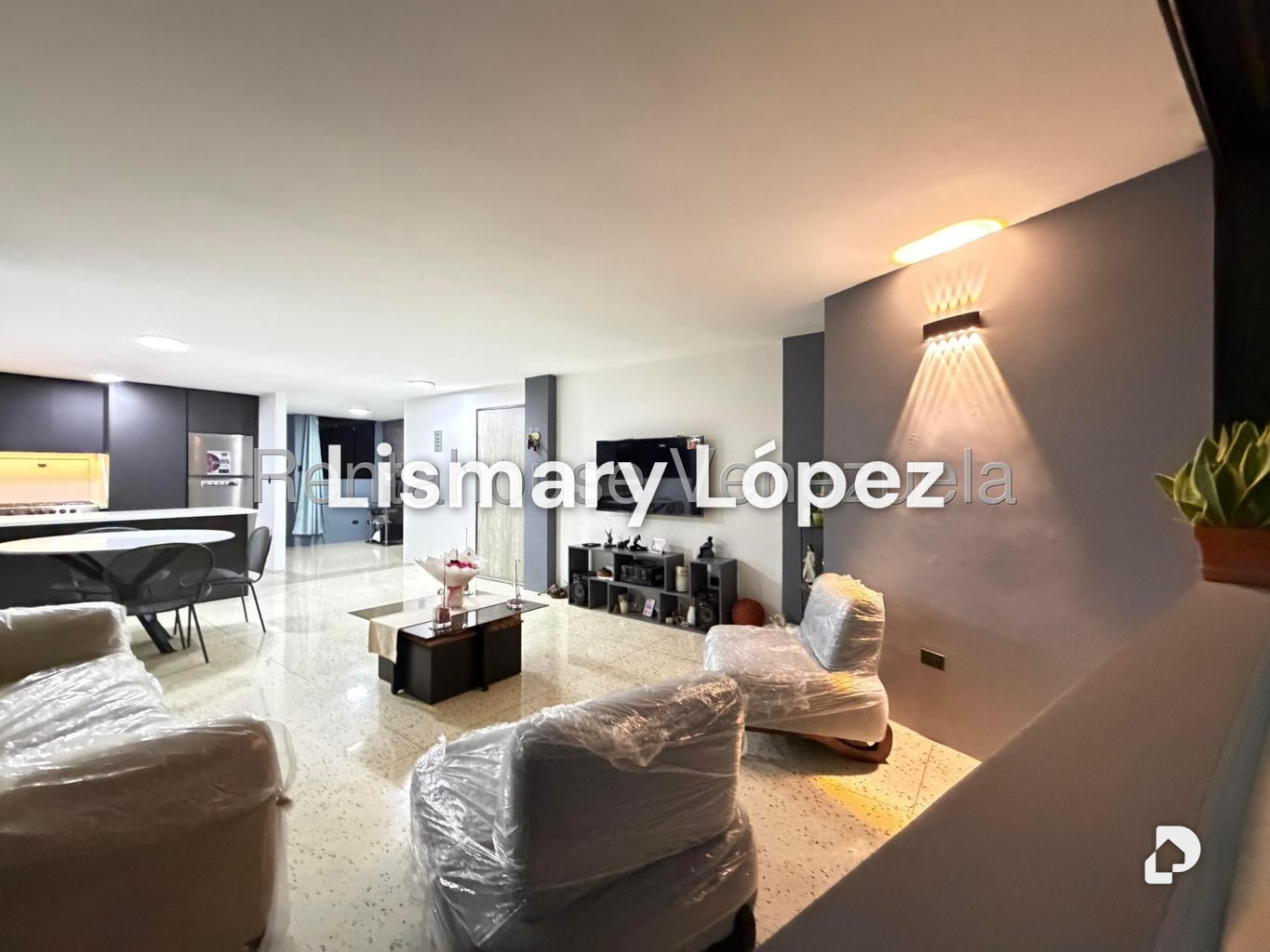 Apartamento en La Florida, Caracas – 17