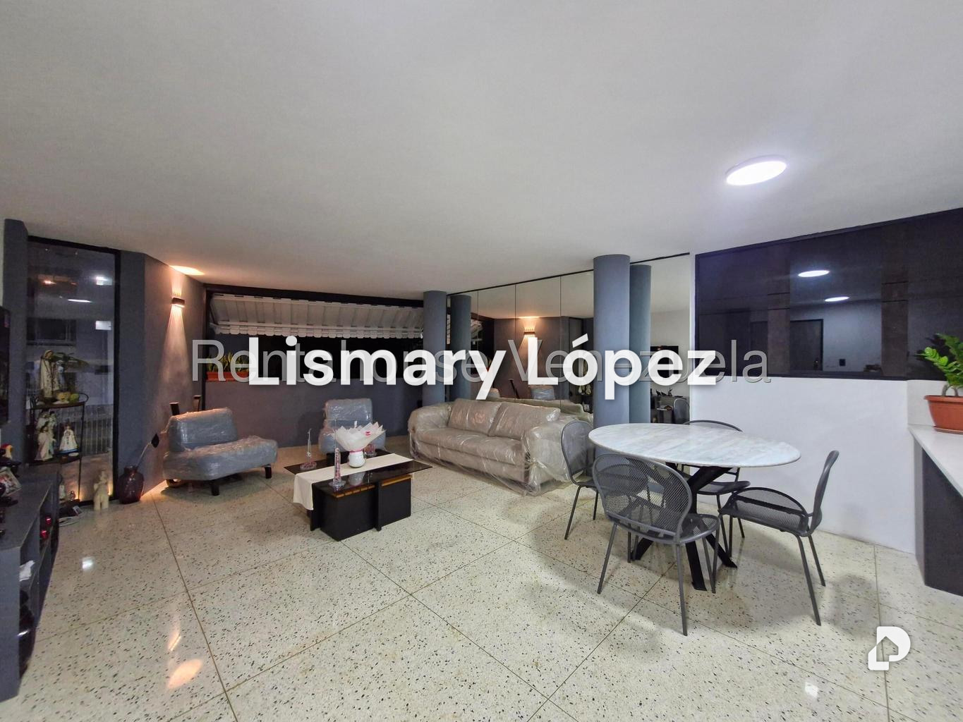Apartamento en La Florida, Caracas – 16