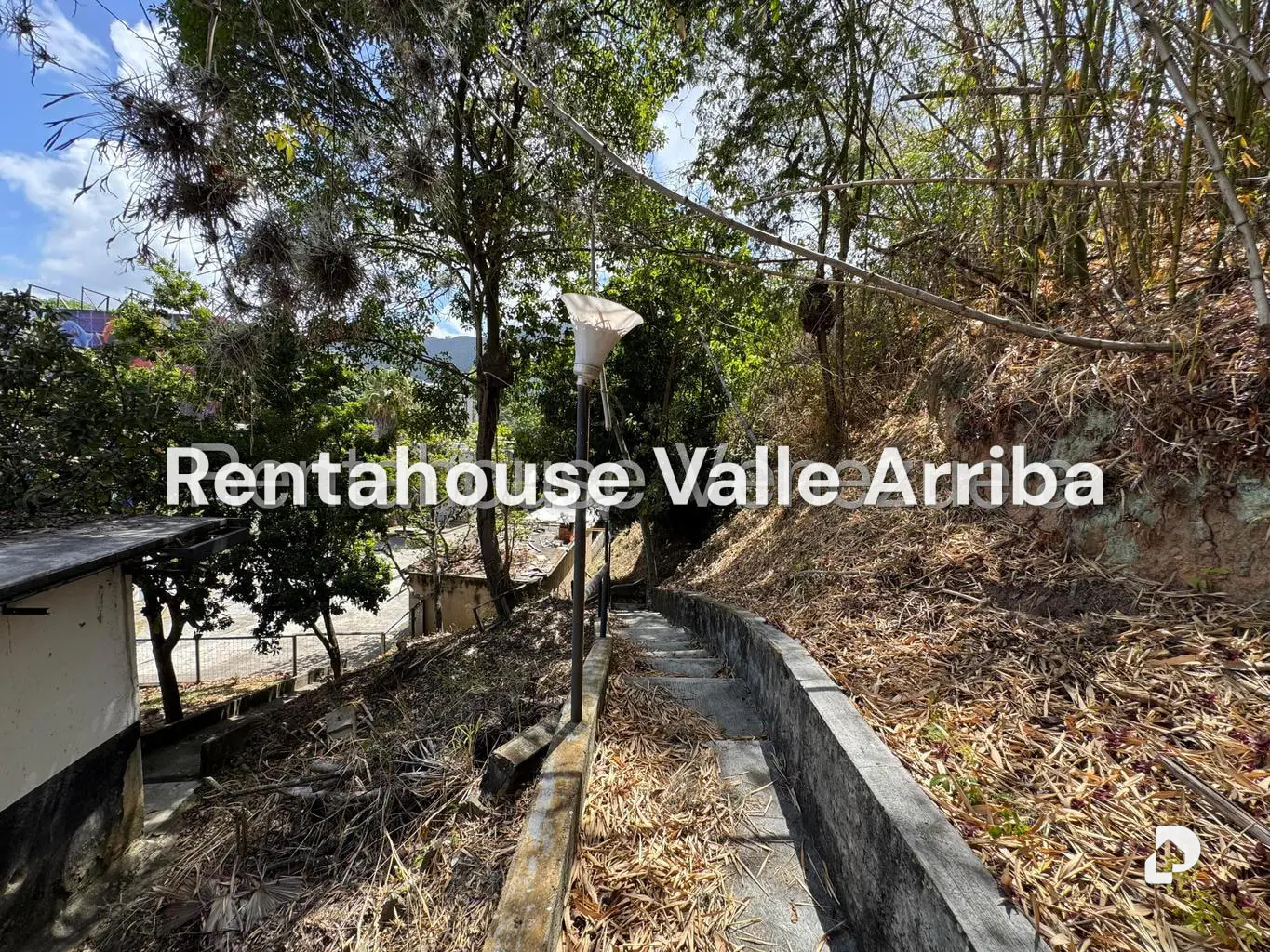 Land in La Trinidad, Caracas – 5