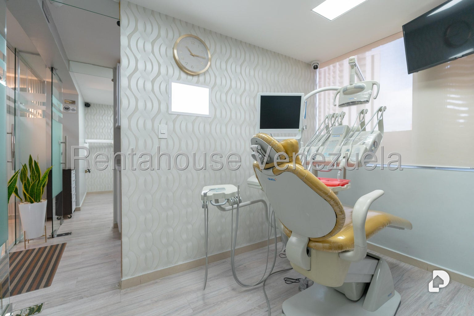 Local comercial en El Rosal, Caracas – 16