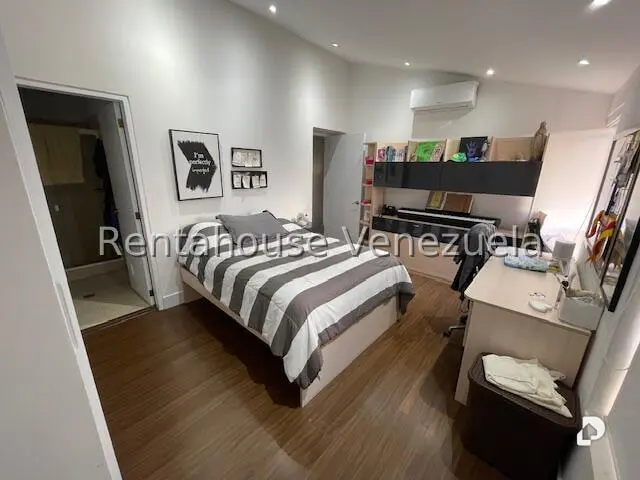 Apartamento en Los Chorros, Caracas – 16
