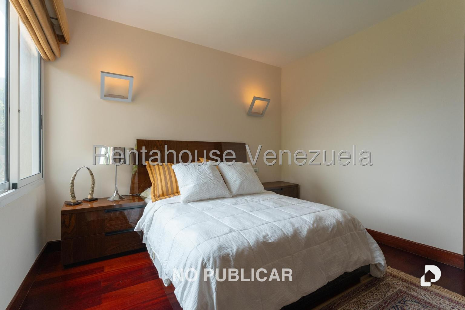 Casa en La Trinidad, Caracas – 29