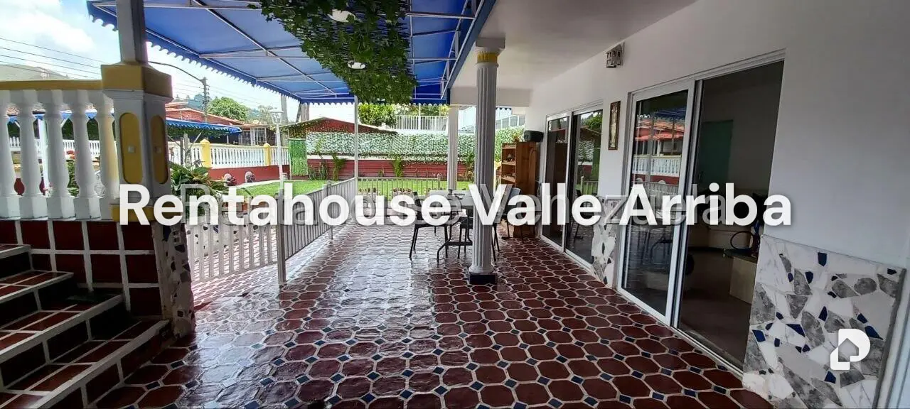Casa en La Rosaleda, San Antonio de Los Altos – 15