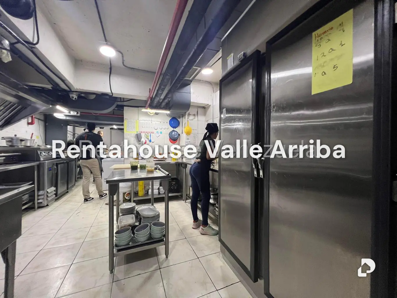 Local comercial en Chuao, Caracas – 6