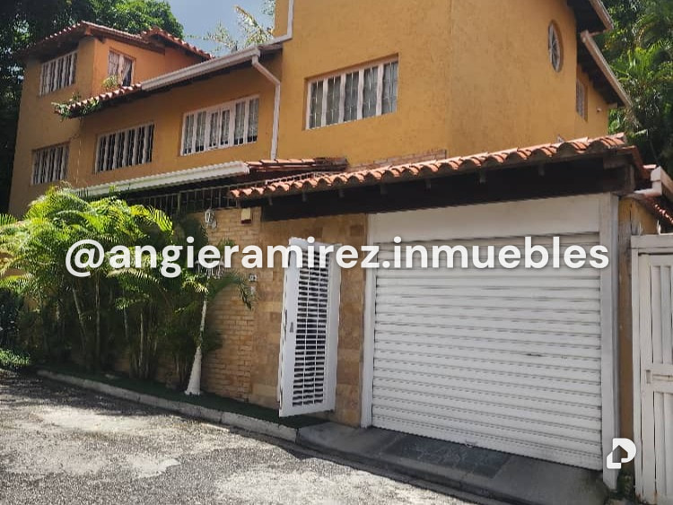 Townhouse en El Hatillo, Caracas – 2
