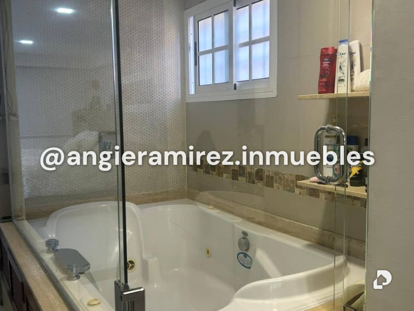 Townhouse en El Hatillo, Caracas – 13