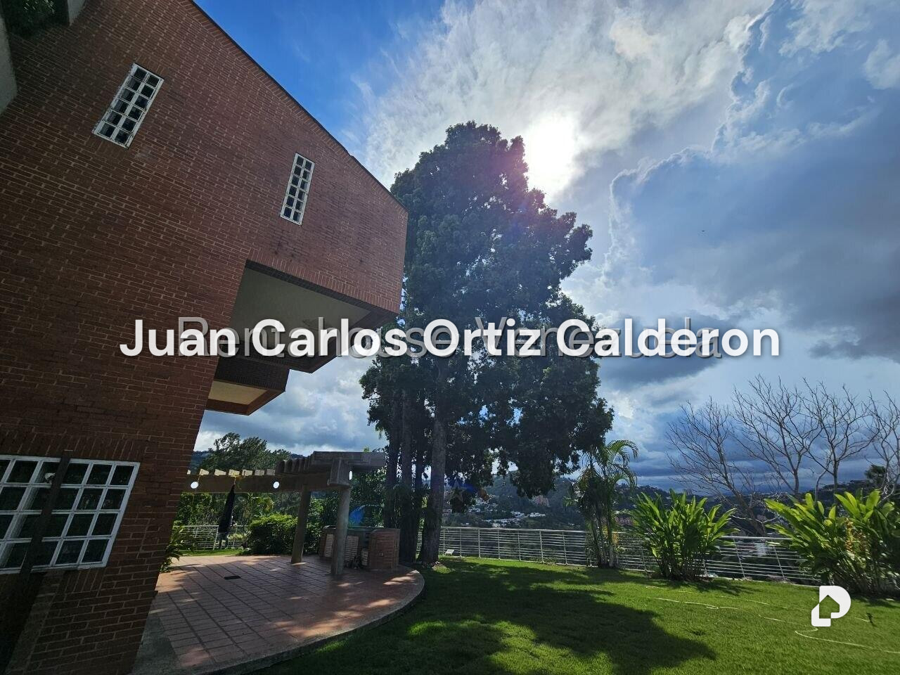 Casa en Macaracuay, Caracas – 24