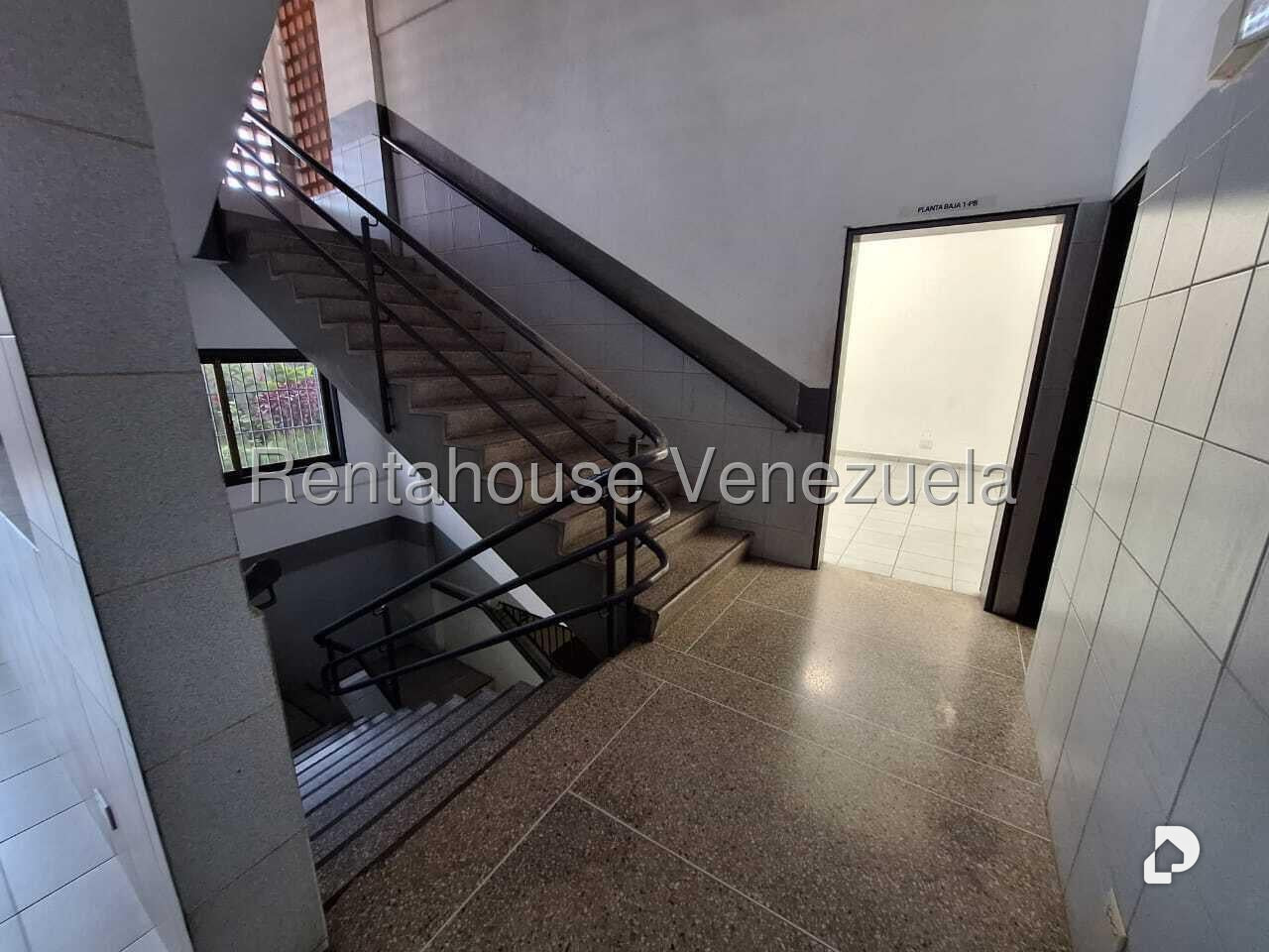 Edificio en Mariche, Caracas