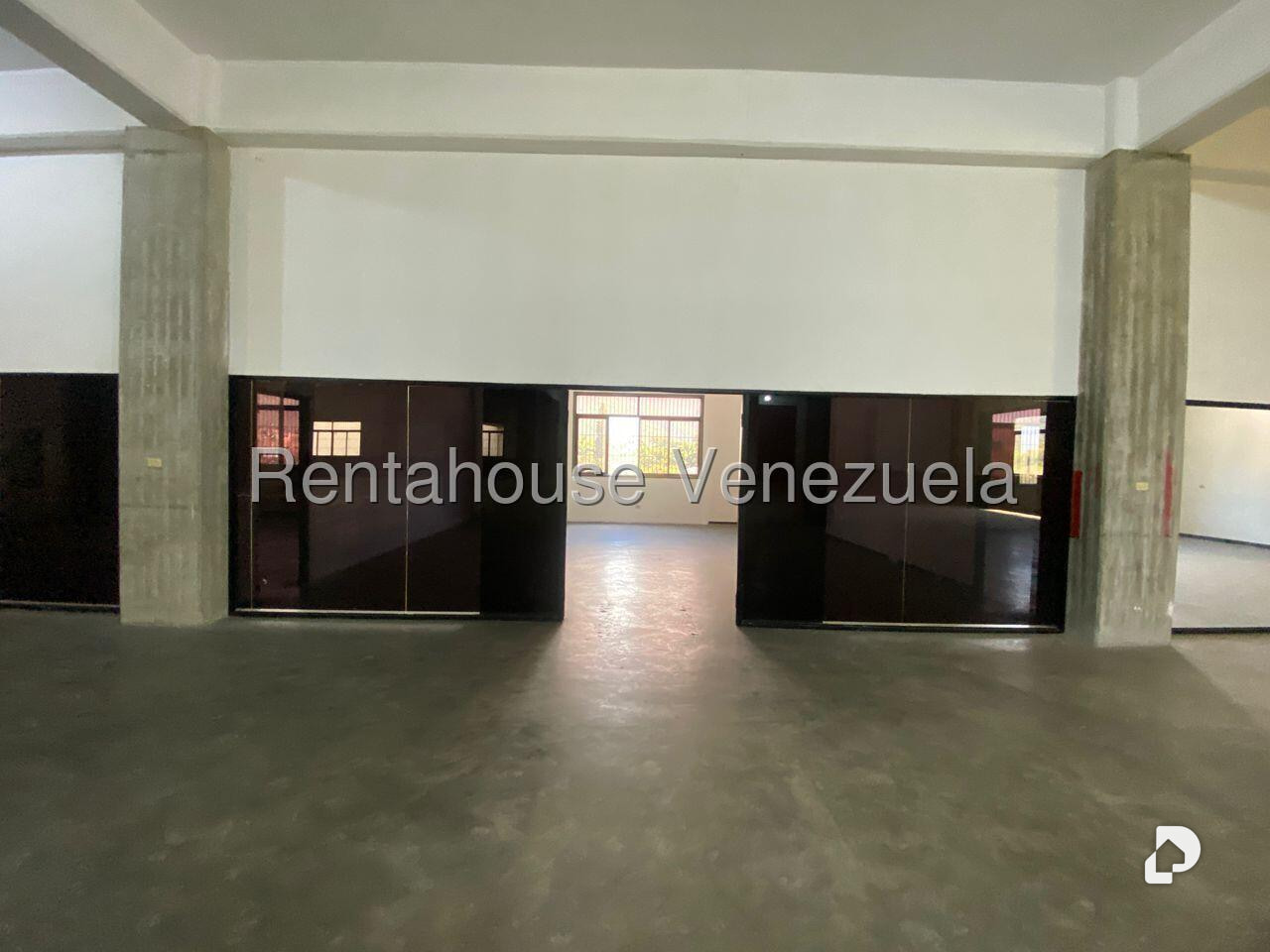 Edificio en Mariche, Caracas