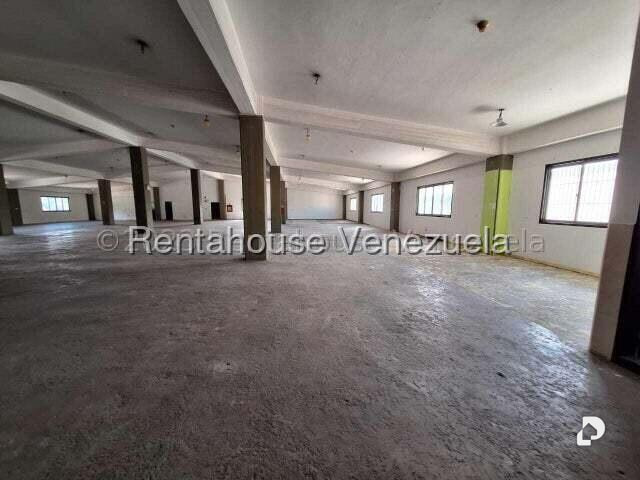 Edificio en Mariche, Caracas