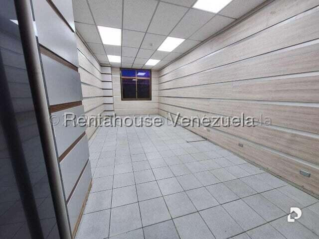 Edificio en Mariche, Caracas