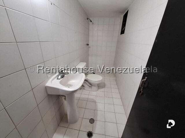 Edificio en Mariche, Caracas