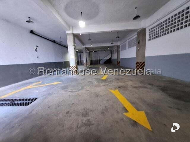 Edificio en Mariche, Caracas