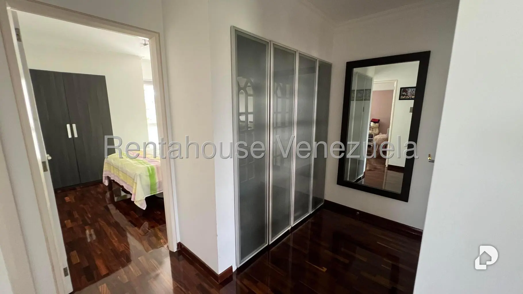 Apartamento en Lomas de Prados del Este, Caracas – 20