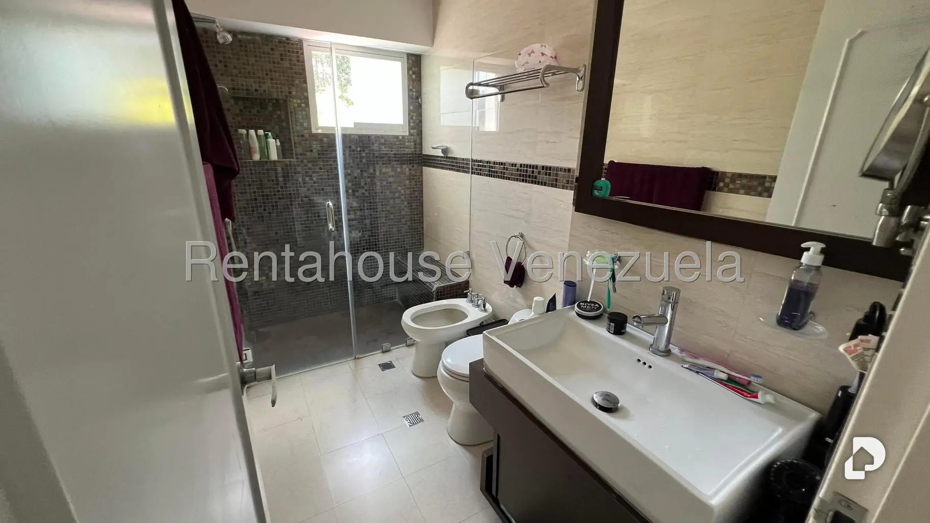 Apartamento en Lomas de Prados del Este, Caracas – 16