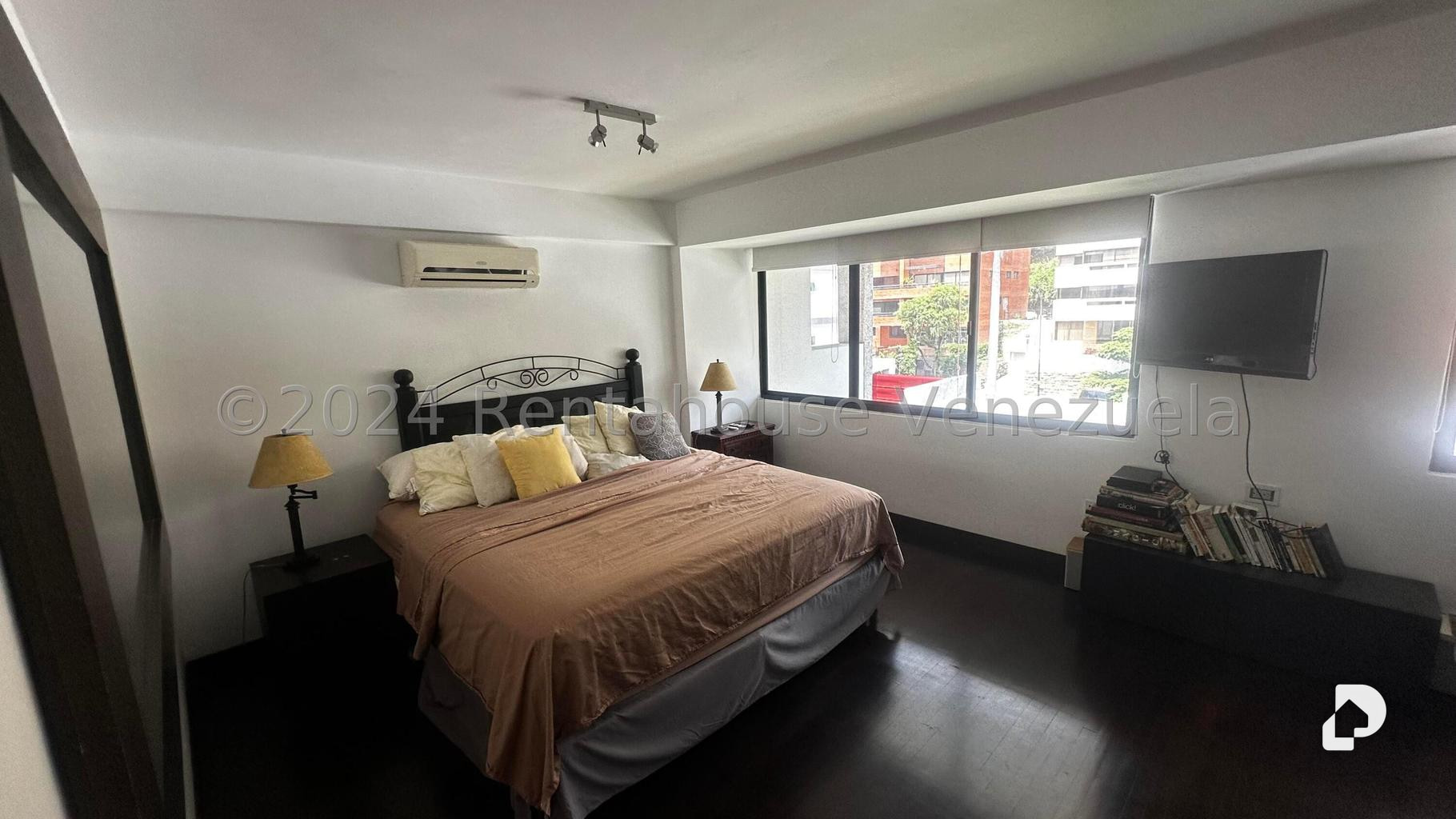 Apartamento en Las Mercedes, Caracas – 22