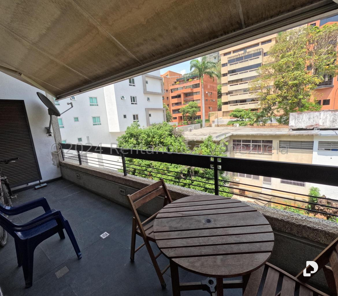Apartamento en Las Mercedes, Caracas – 16
