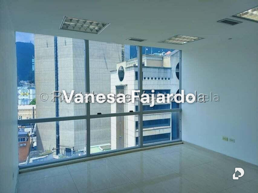Office in El Rosal, Caracas – 8